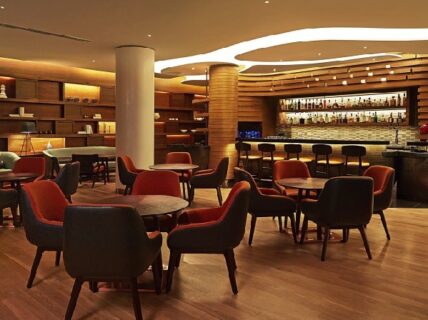 Restaurant - Opus Bar & Grill Hilton